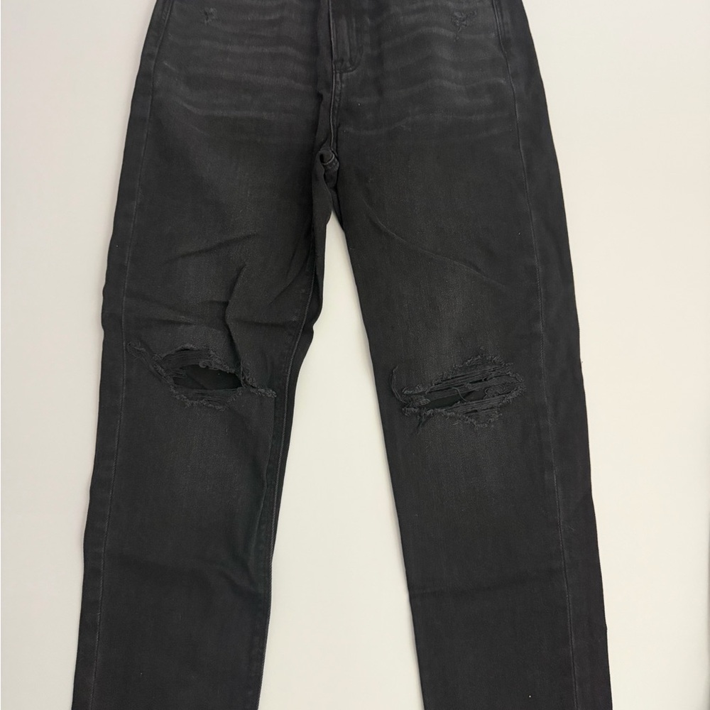 NWOT Bundle of 2 American Eagle Mom/ Straight leg Jeans Size 2 - Picture 2 of 12